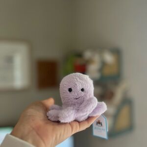 Jellycat Fluffy Octopus - Authentic & BNWT!🐙